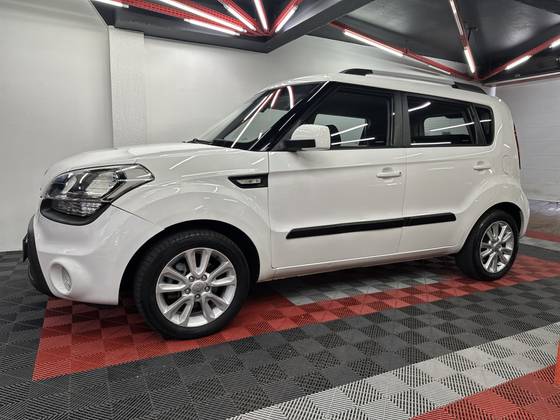 KIA SOUL 1.6 U.174 16V FLEX 4P AUTOMÁTICO